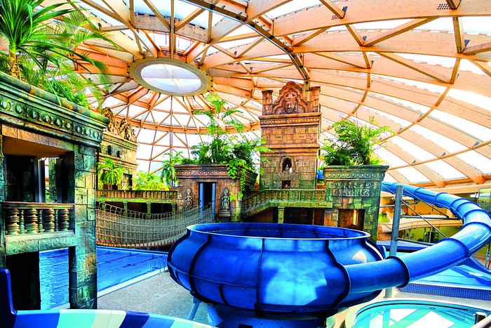 %D0%90%D0%BA%D0%B2%D0%B0%D0%BF%D0%B0%D1%80%D0%BA%20Aquaworld.jpg